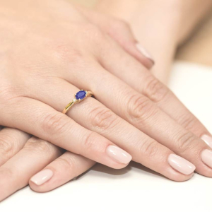 Zaręczynowy pierścionek z Tanzanitem 0,40ct i Brylantami ze złota próby 585. W-0006TAN